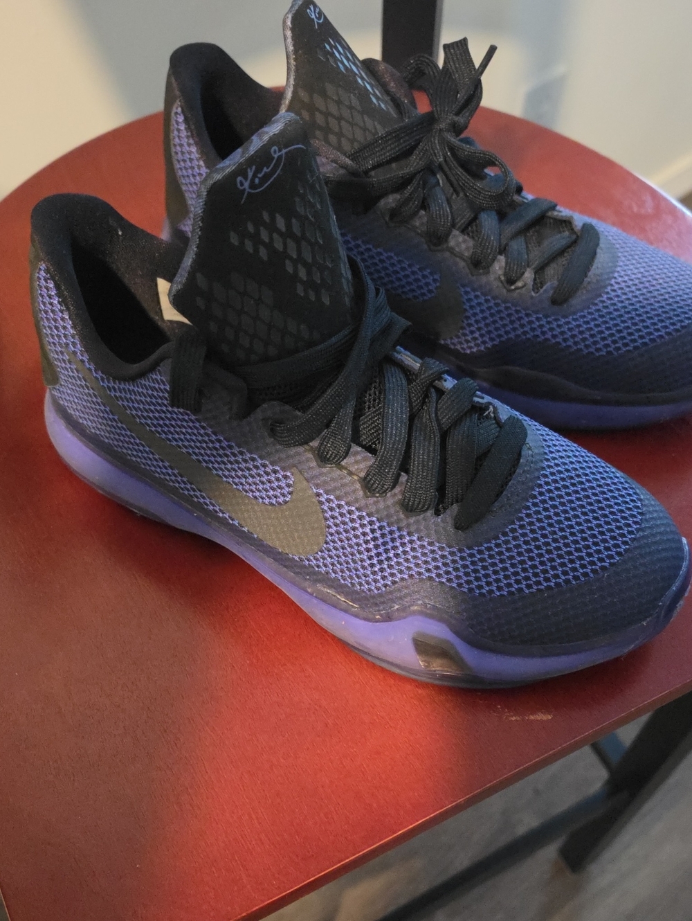 Nike KOBE 10 Black Out Low-Top Sneakers